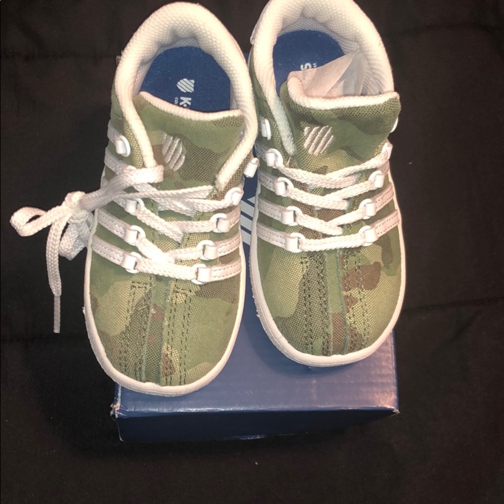 K Swiss classic camo little boy sneaker